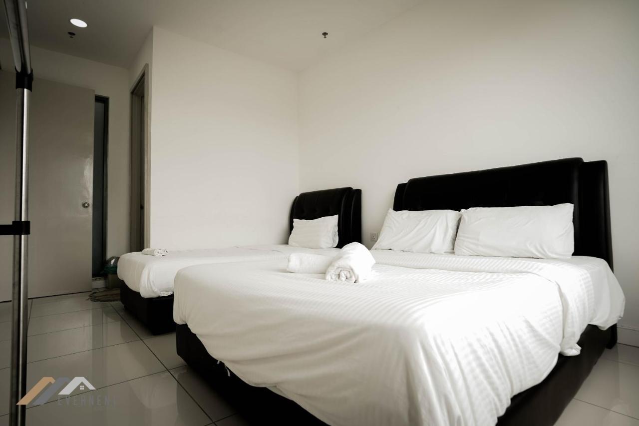 Marina Times Square Homestay By Evernent Miri Exterior photo